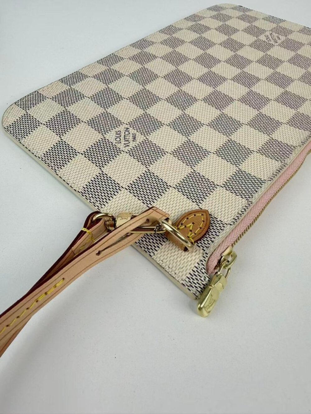 Louis Vuitton Pochette damier Azur - Picture 6 of 9
